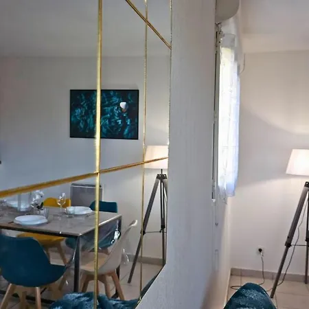Apartamento L'évasion Carcassonnais Avec Terrasse 2 Places De Parking Privée